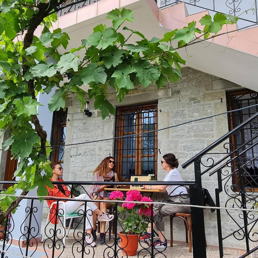Garden Guest House Përmet Esterno foto