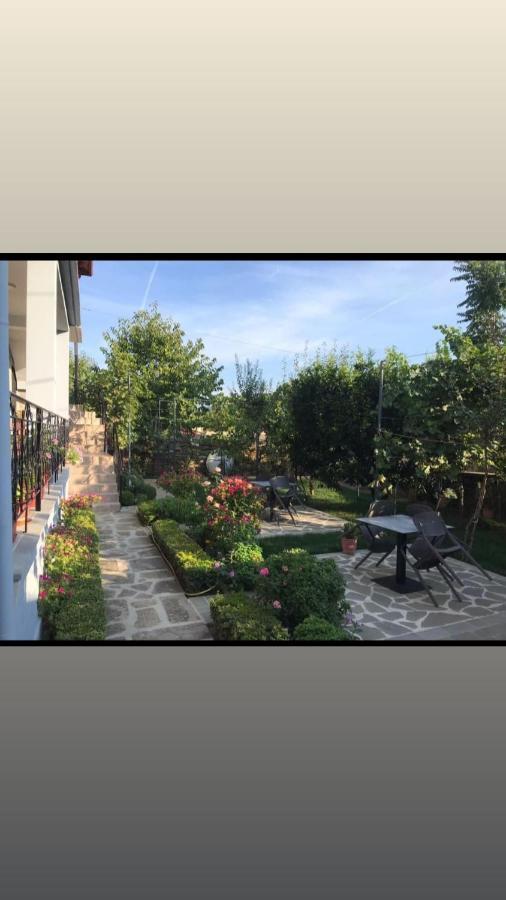 Garden Guest House Përmet Esterno foto